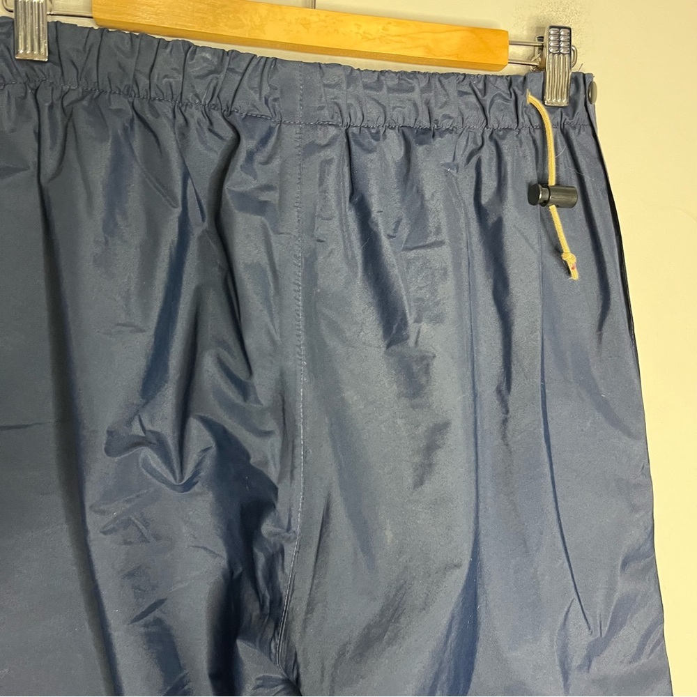Vintage MEC Men's Navy Blue Nylon Waterproof Splash Pants, size M - Picture 6 of 12